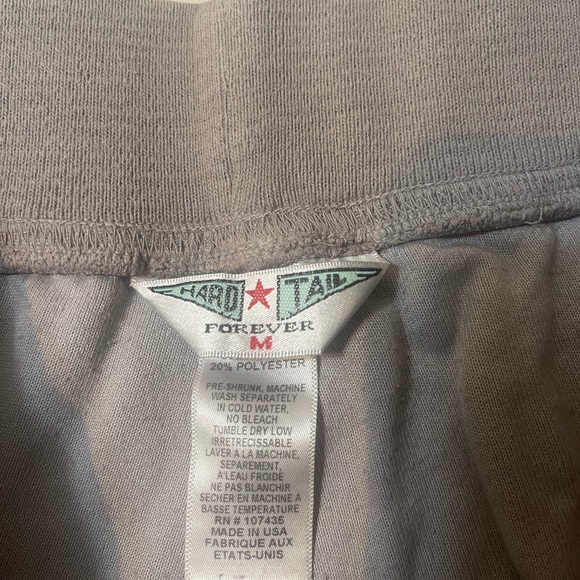 Hard tail grey terry cloth shorts - Picture 2 of 3